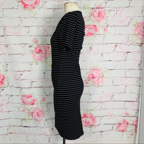 Lulus striped bodycon short sleeve midi dress - Picture 3 of 8